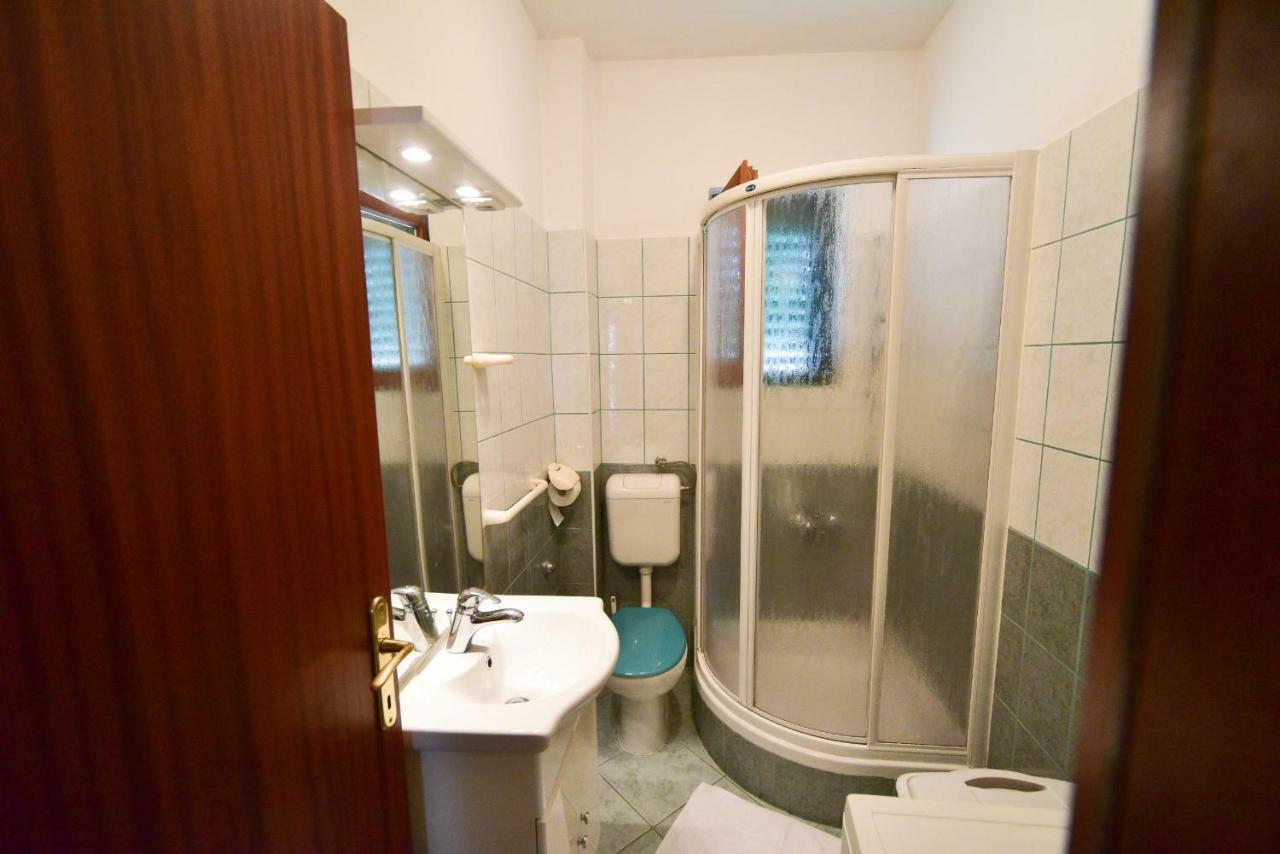 Apartment Marcella 1 Ljubač 外观 照片